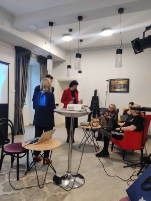 Konferencja "Skuteczna profilaktyka uzależnień w Nadarzynie: Jak przeciwdziałać zachowaniom problemowym?"